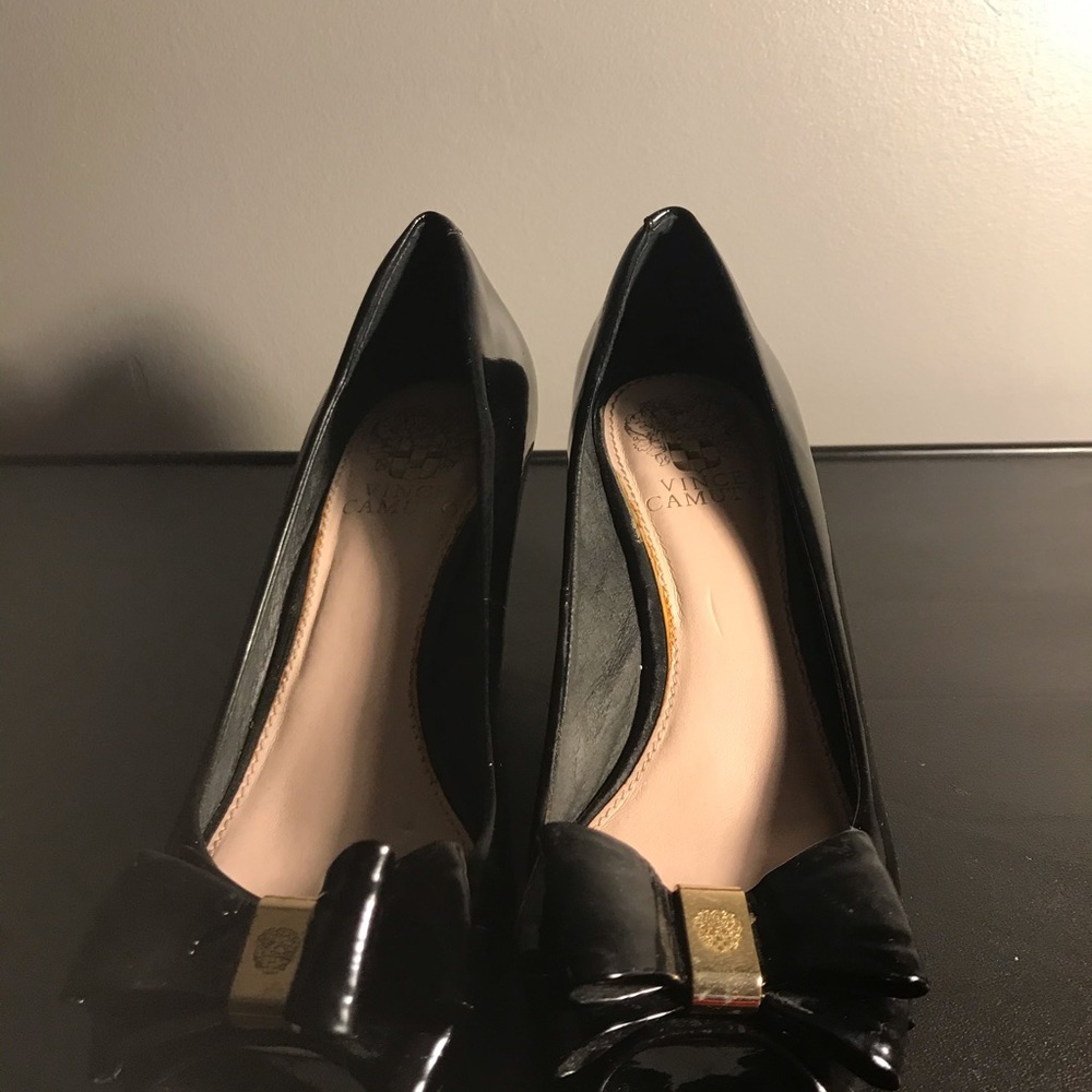 Vince Camuto peep toe wedge